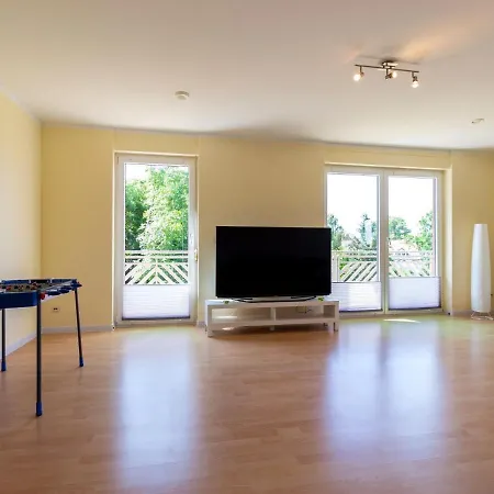 Großzügige Im Haus 