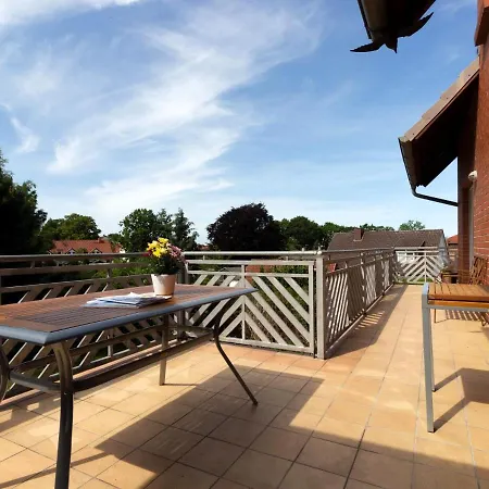 Großzügige Im Haus 