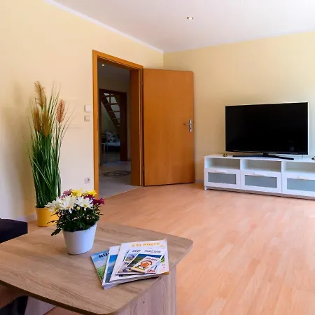 Großzügige Im Haus 