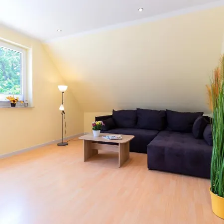 Großzügige Im Haus 