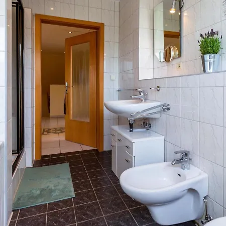 Apartment Grosszuegige Im Haus 